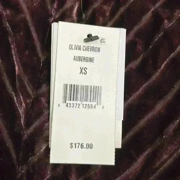 CAMI NYC
Olivia Silk Velvet Chevron Tank Top - Picture 3 of 8